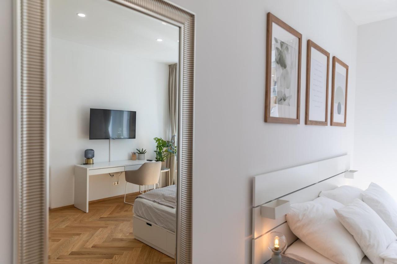 Vienna City Apartment Екстер'єр фото